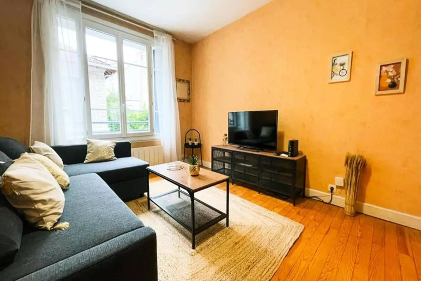 L'harmonie Des &eacute;poques - T2 - Calme-Woonkamer