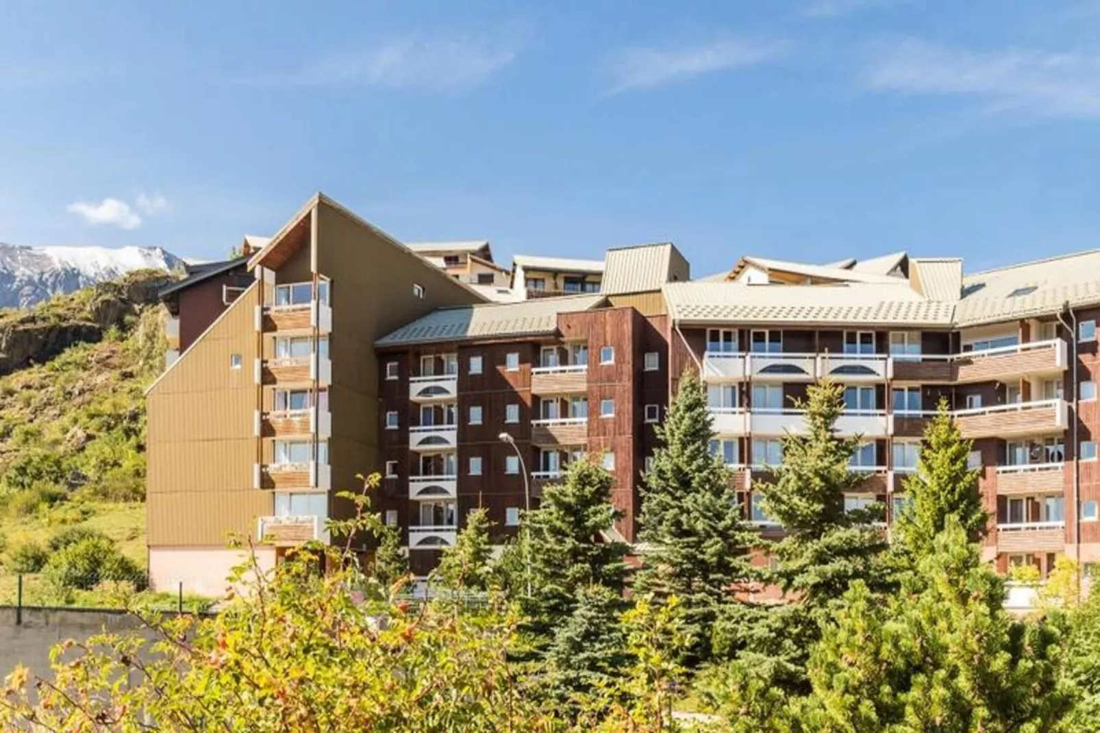Résidence Les Horizons d'Huez - Maeva Home - Buitenkant zomer