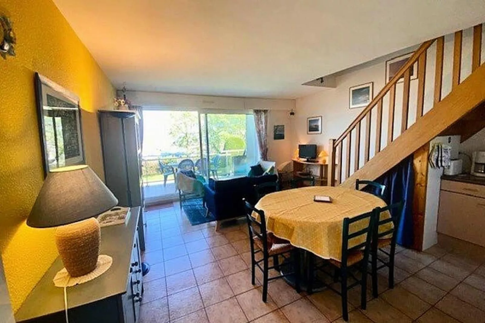 Résidence Terrasse De La Baie-Eetkamer