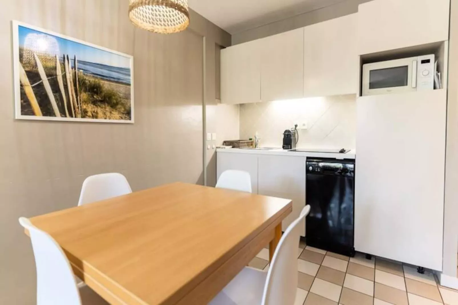 Résidence Appt 6 Pers Avec Piscine Couverte, Tennis Et Parking Priv&eacute; Gratuit 117-Image-tags.