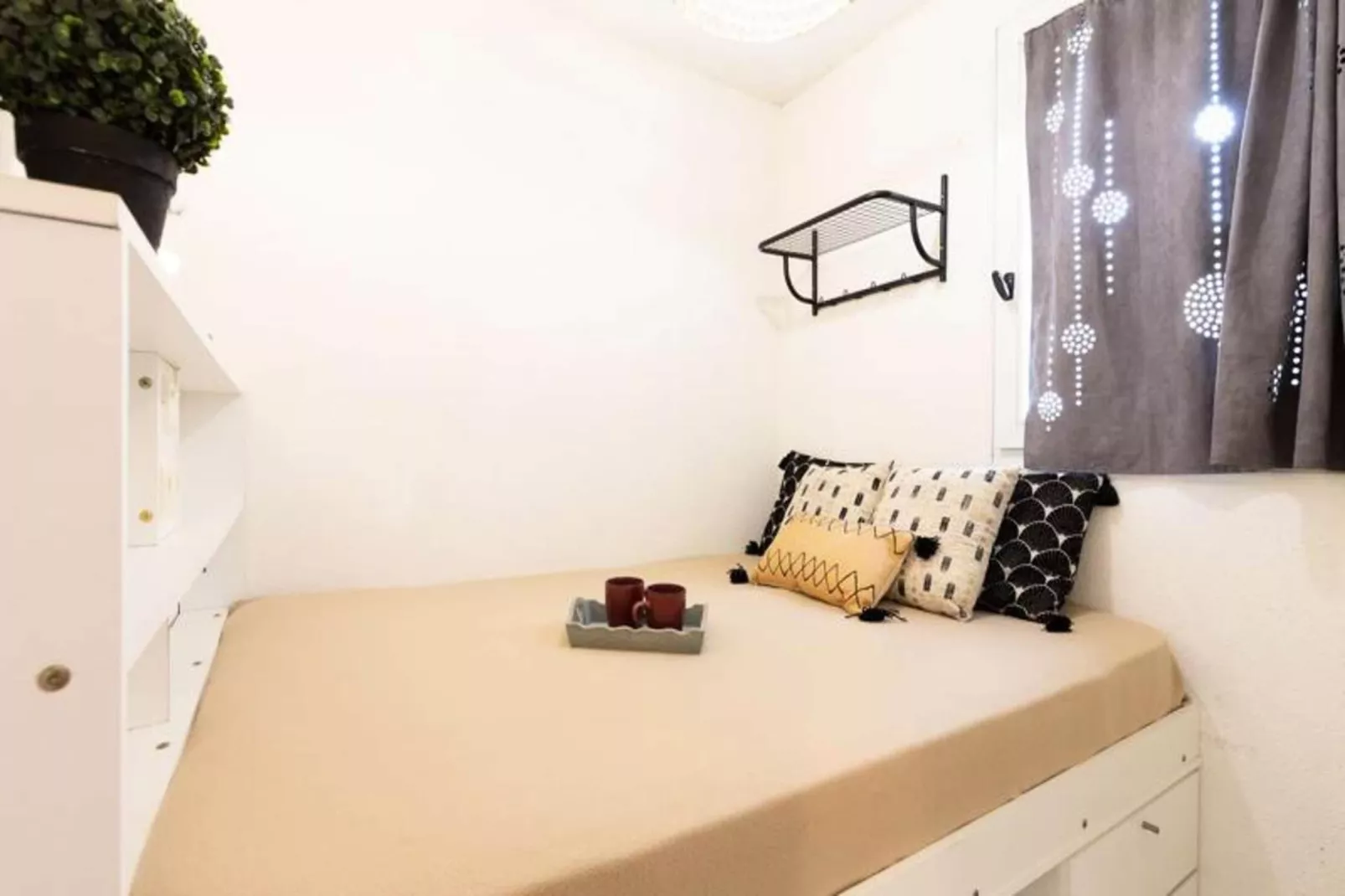 Résidence H.th.ii:bat.6-Slaapkamer