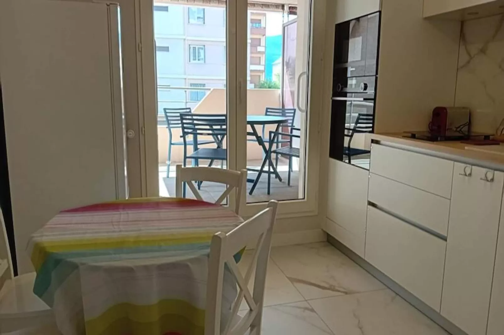 Residence Du Temple-Image-tags.