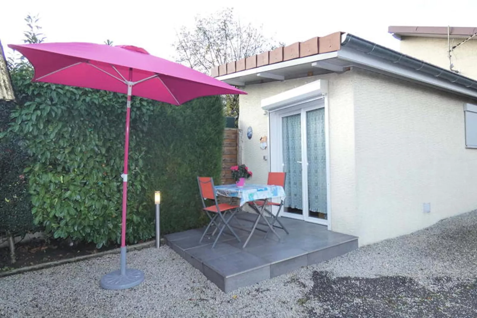 Résidence 12 Chemin De Chevaline-Tuinen zomer