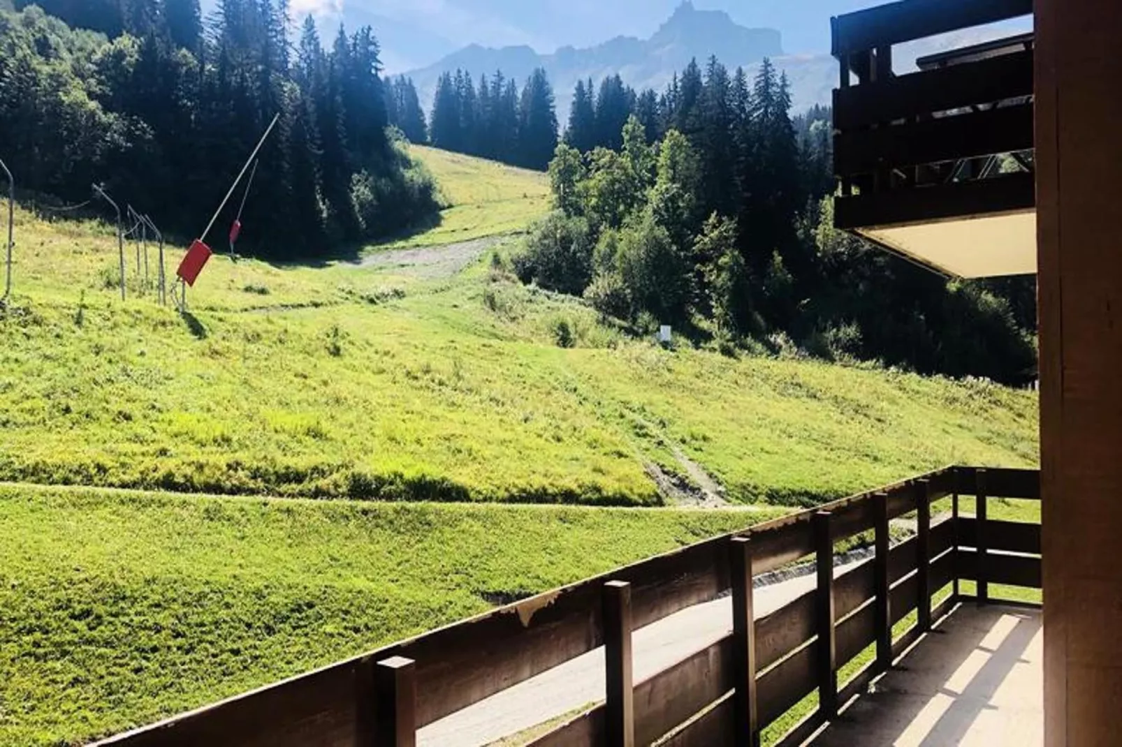 Résidence Prariond-Uitzicht zomer