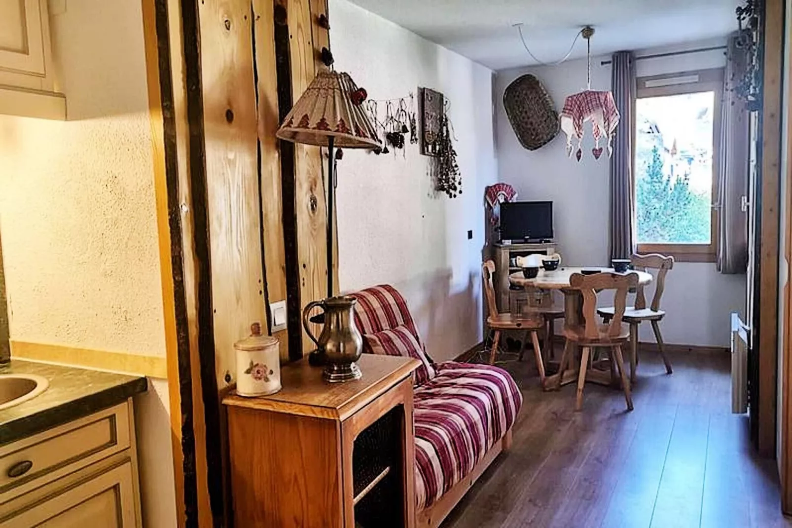 Résidence Ruelle-Badkamer