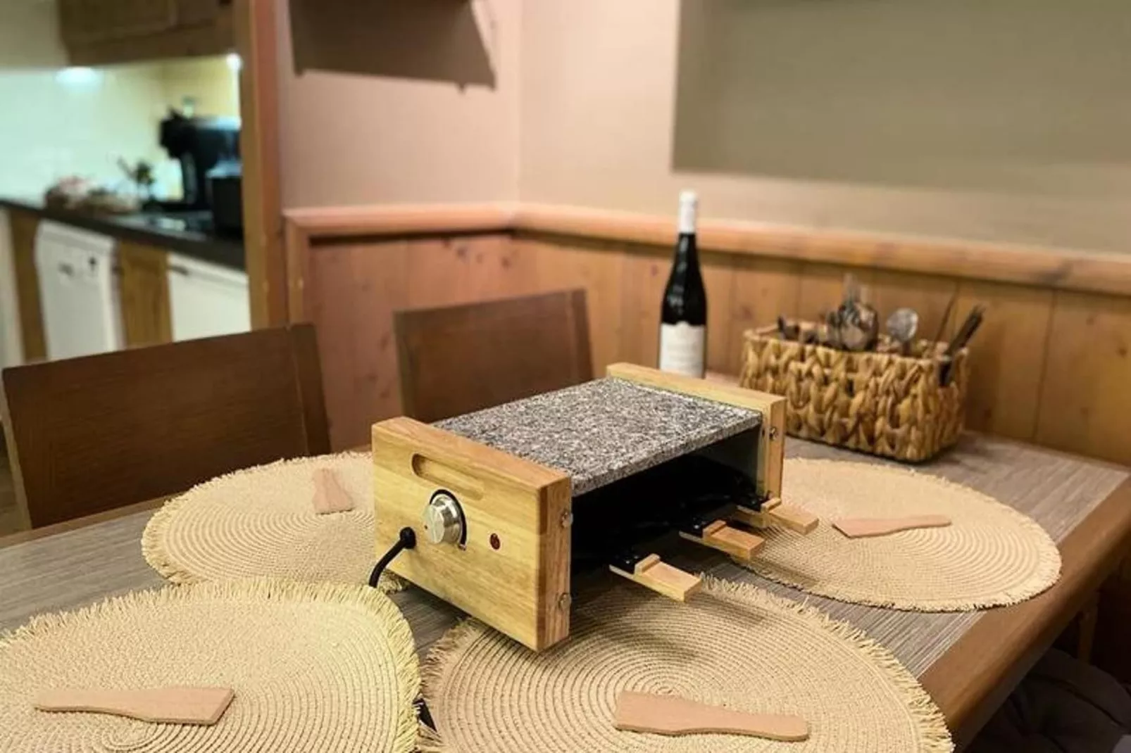 Résidence Valeriane-Eetkamer