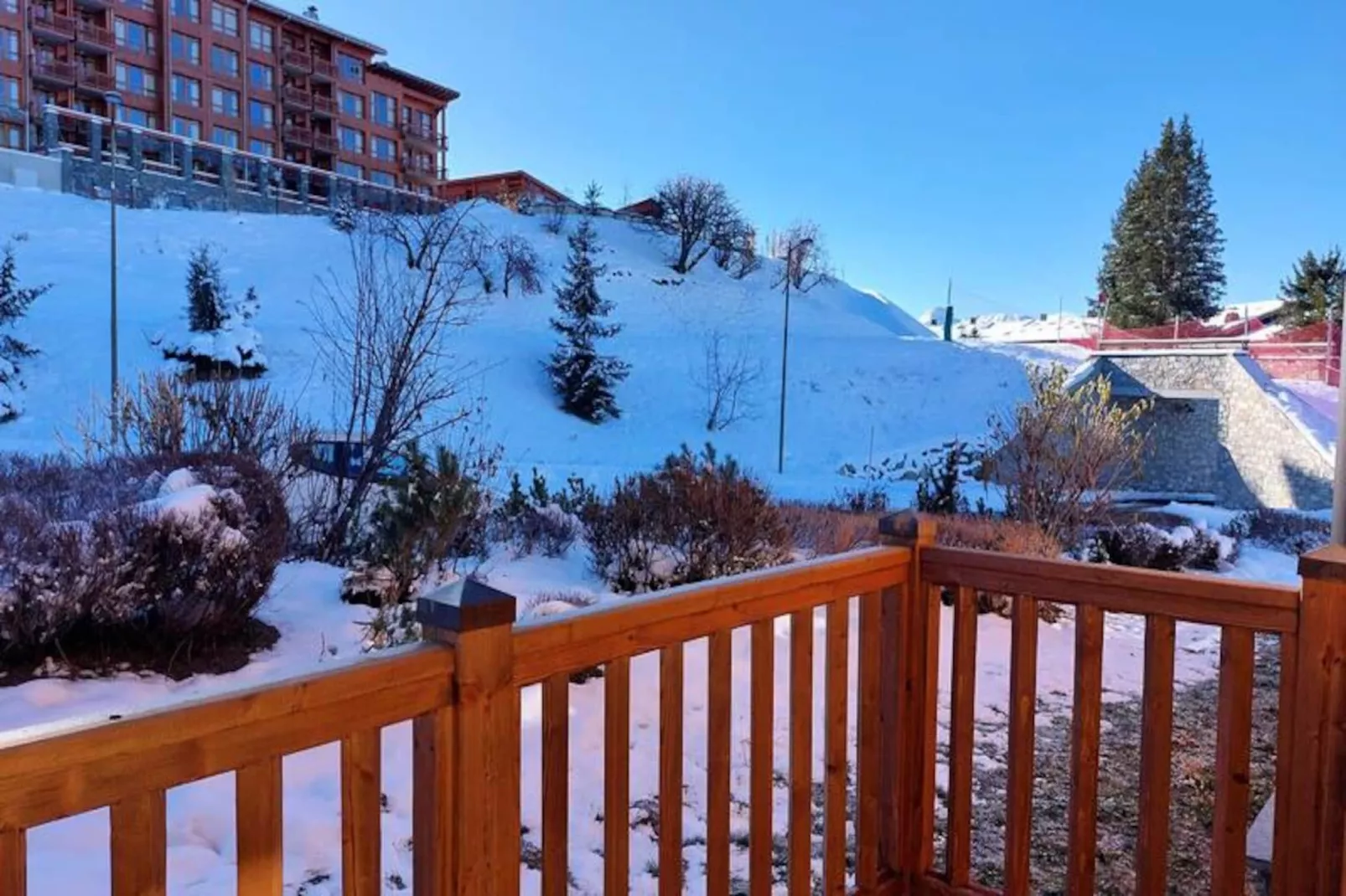 Résidence L'iseran-Image-tags.