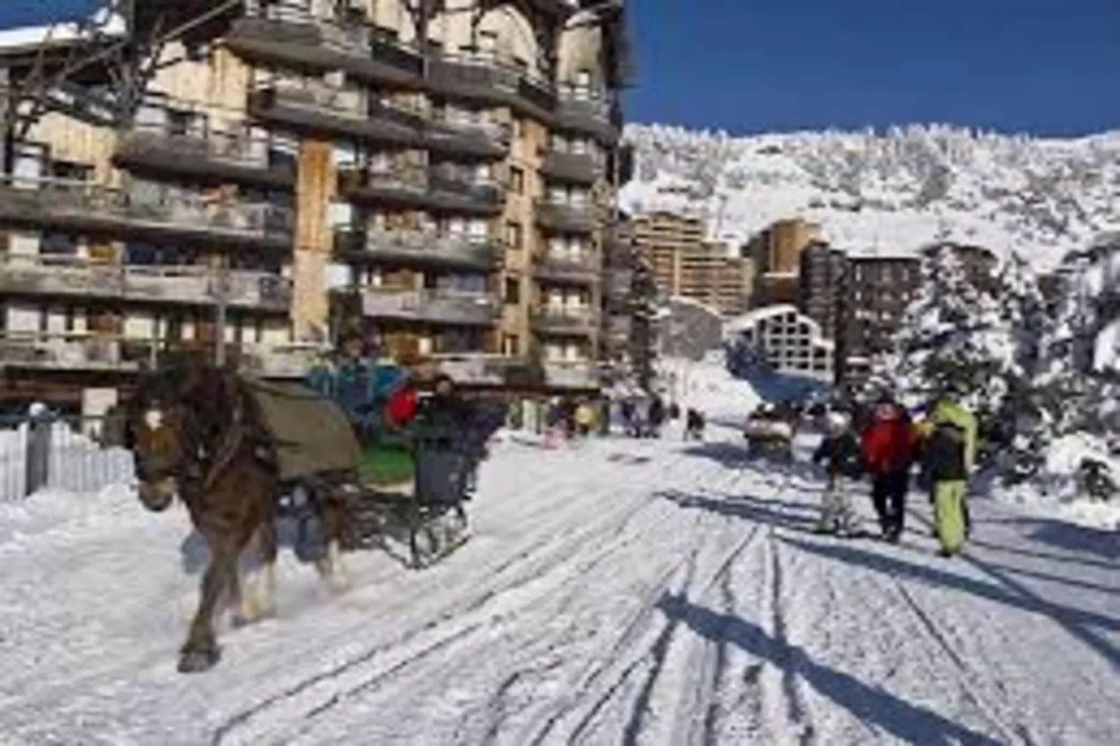 Résidence Les Fontaines Blanches - maeva Home-Gebied winter 5km