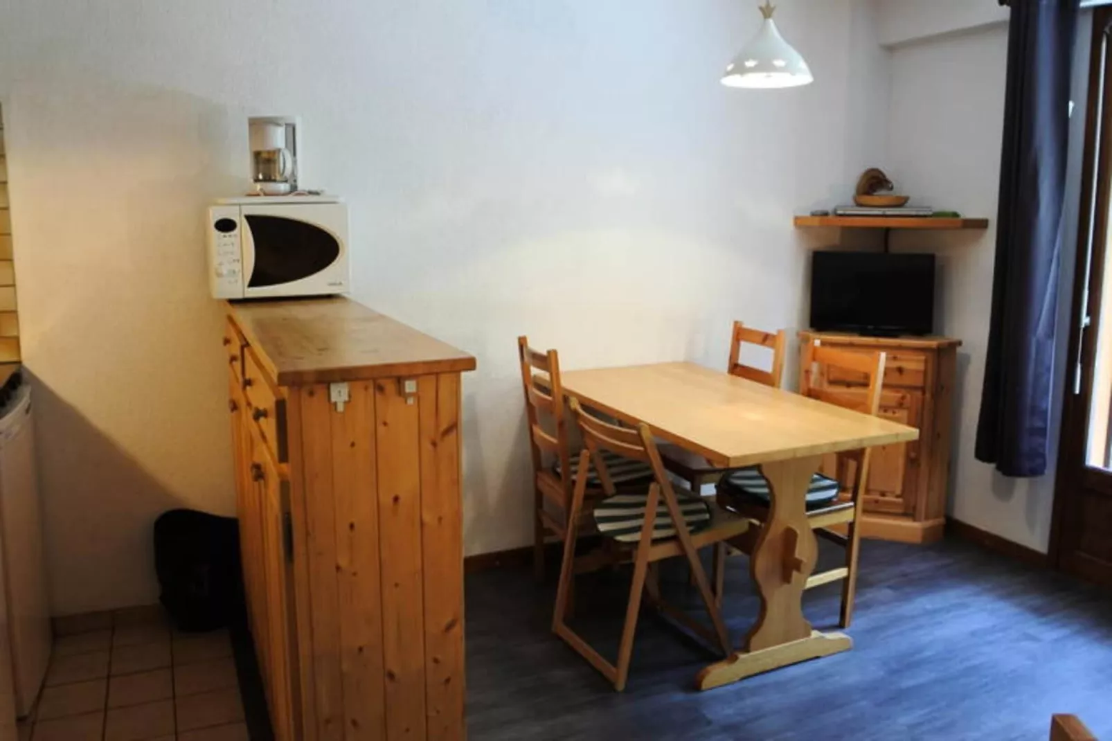 Residence La Corniche - Eetkamer