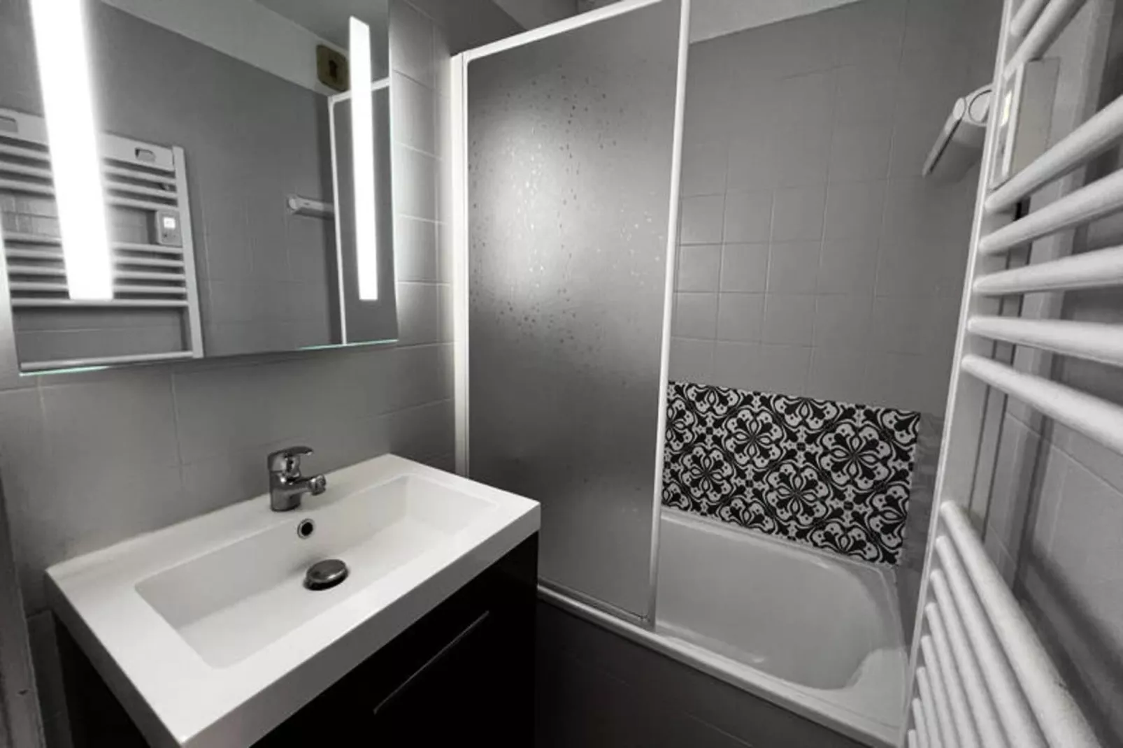 Studio à La Clusaz-Badkamer