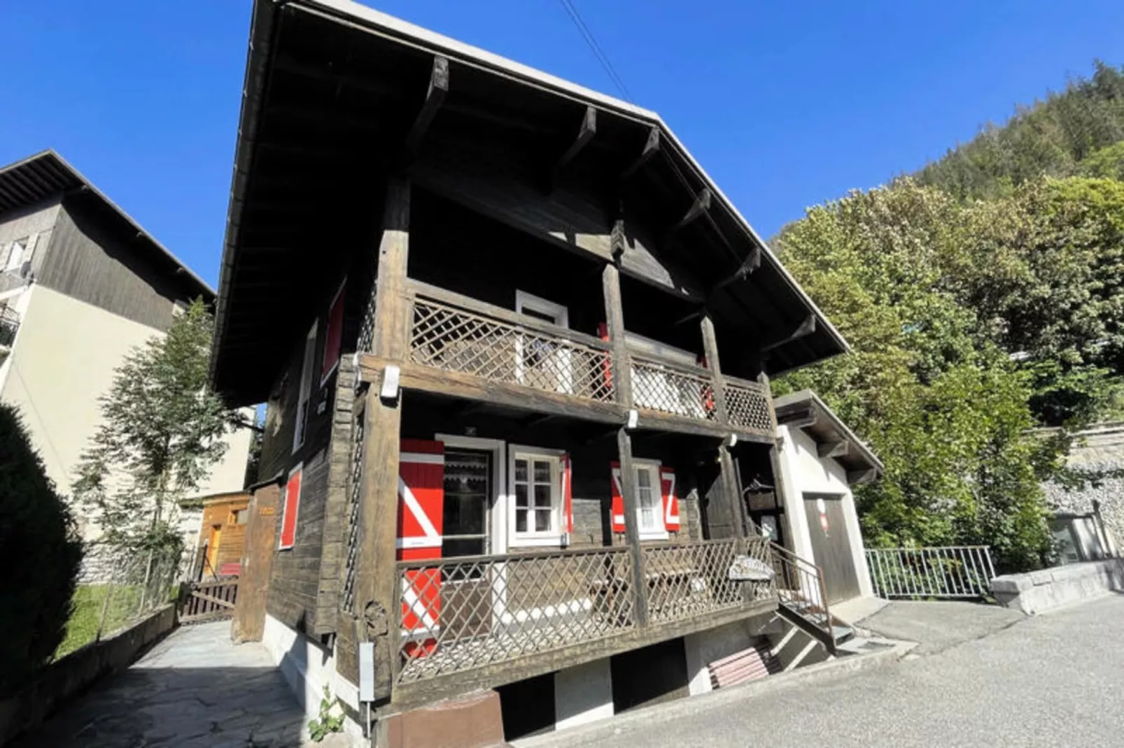 Chalets à La Clusaz-Buitenkant zomer