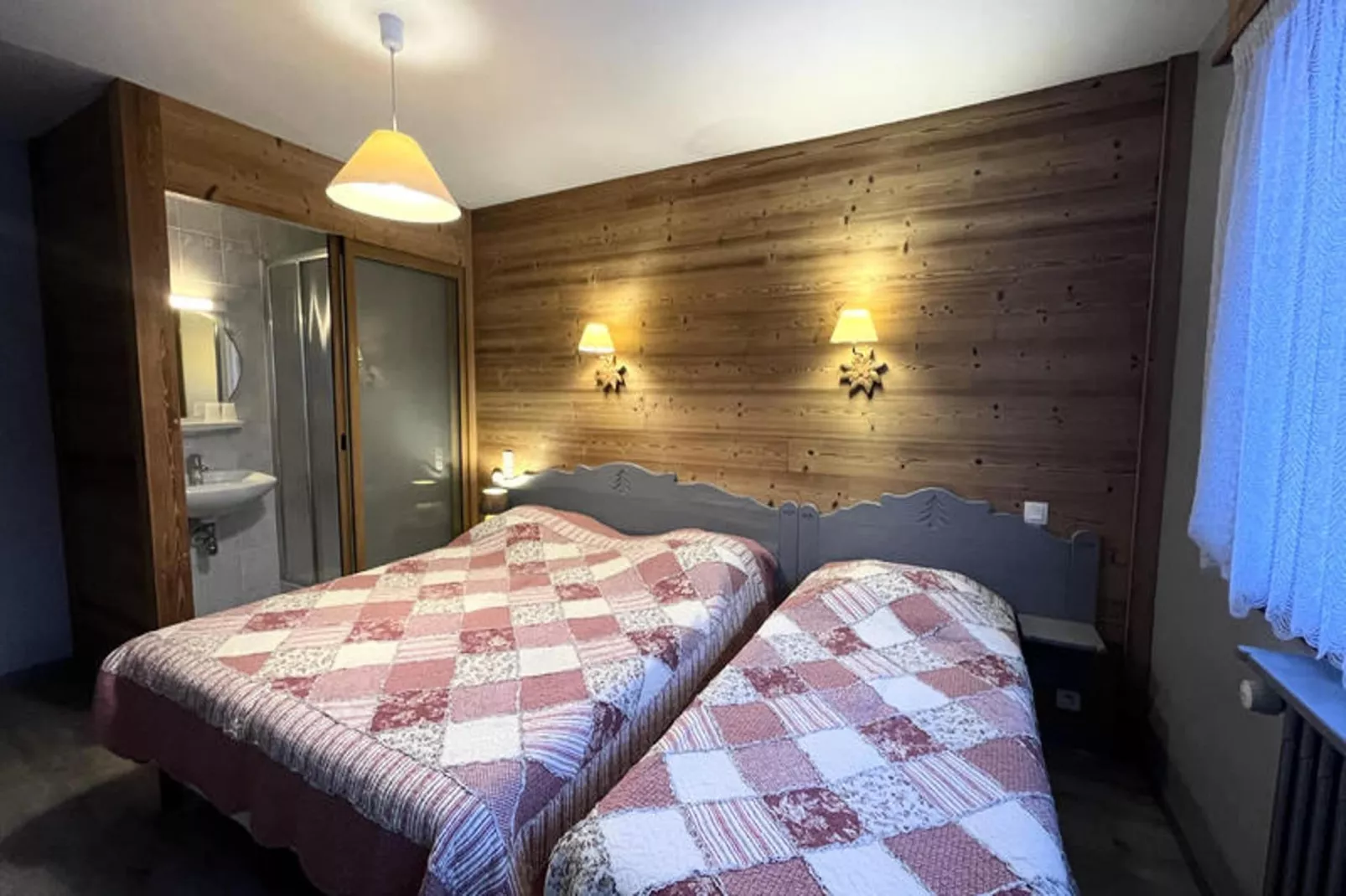 Appartements à La Clusaz-Buitenkant zomer