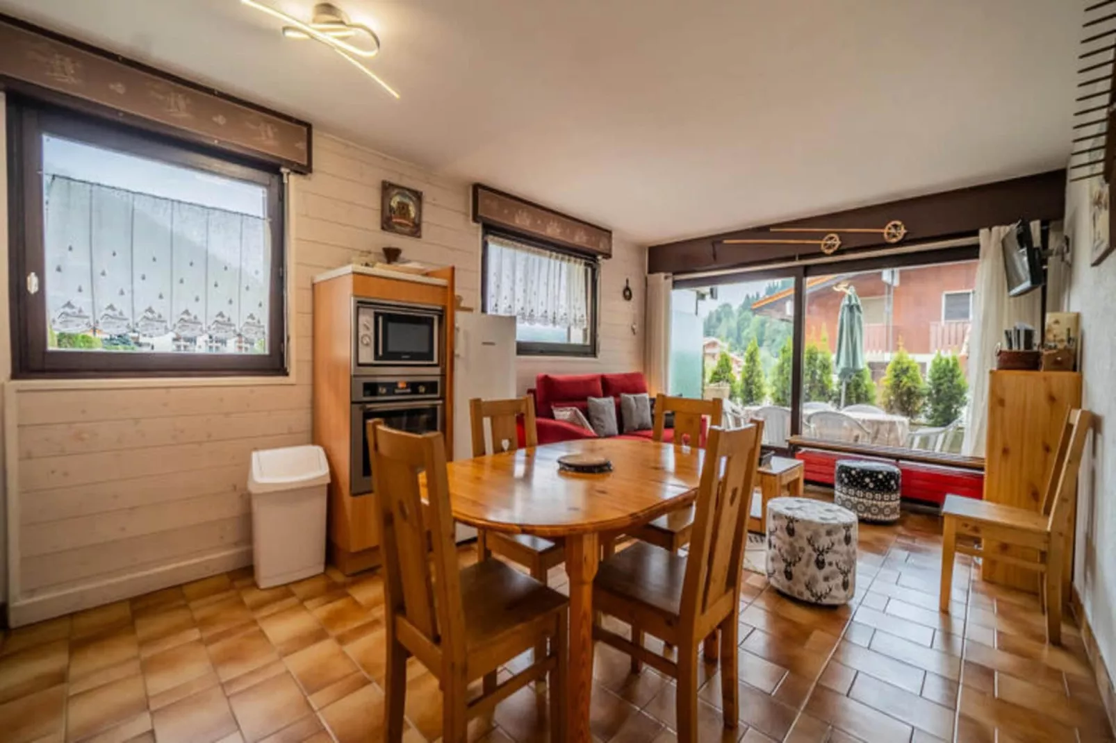 Résidence Granges C-Woonkamer