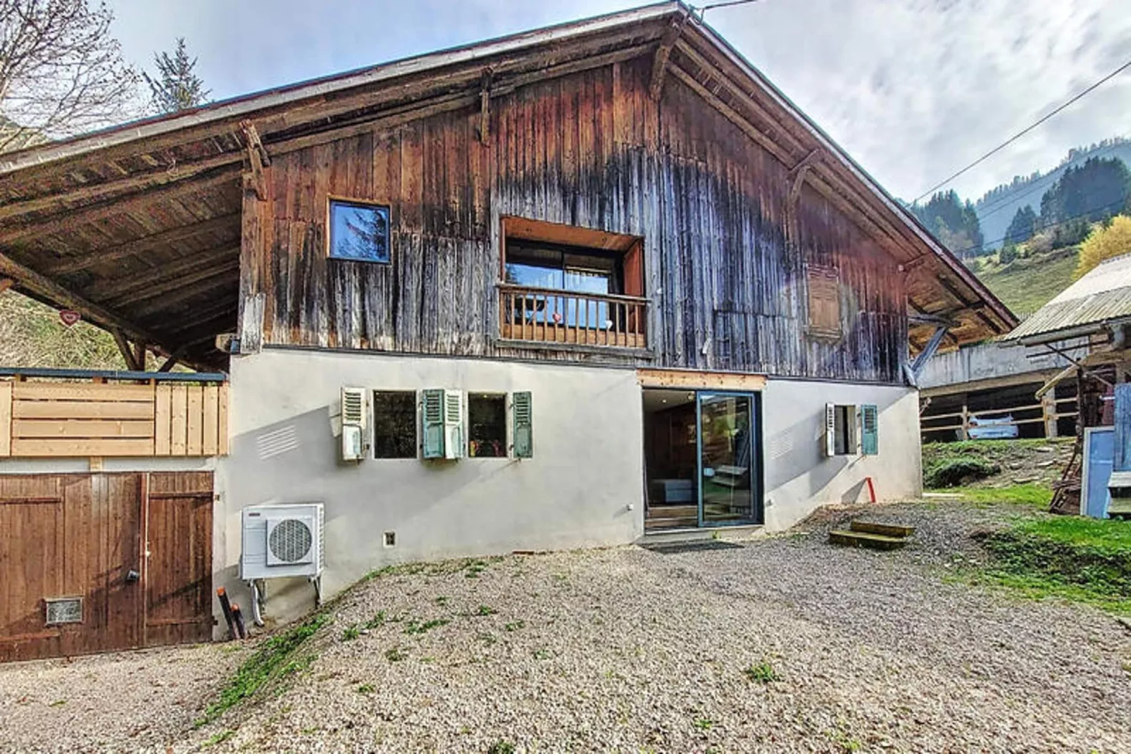 Appartements à Saint Jean d'Aulps-Buitenkant zomer