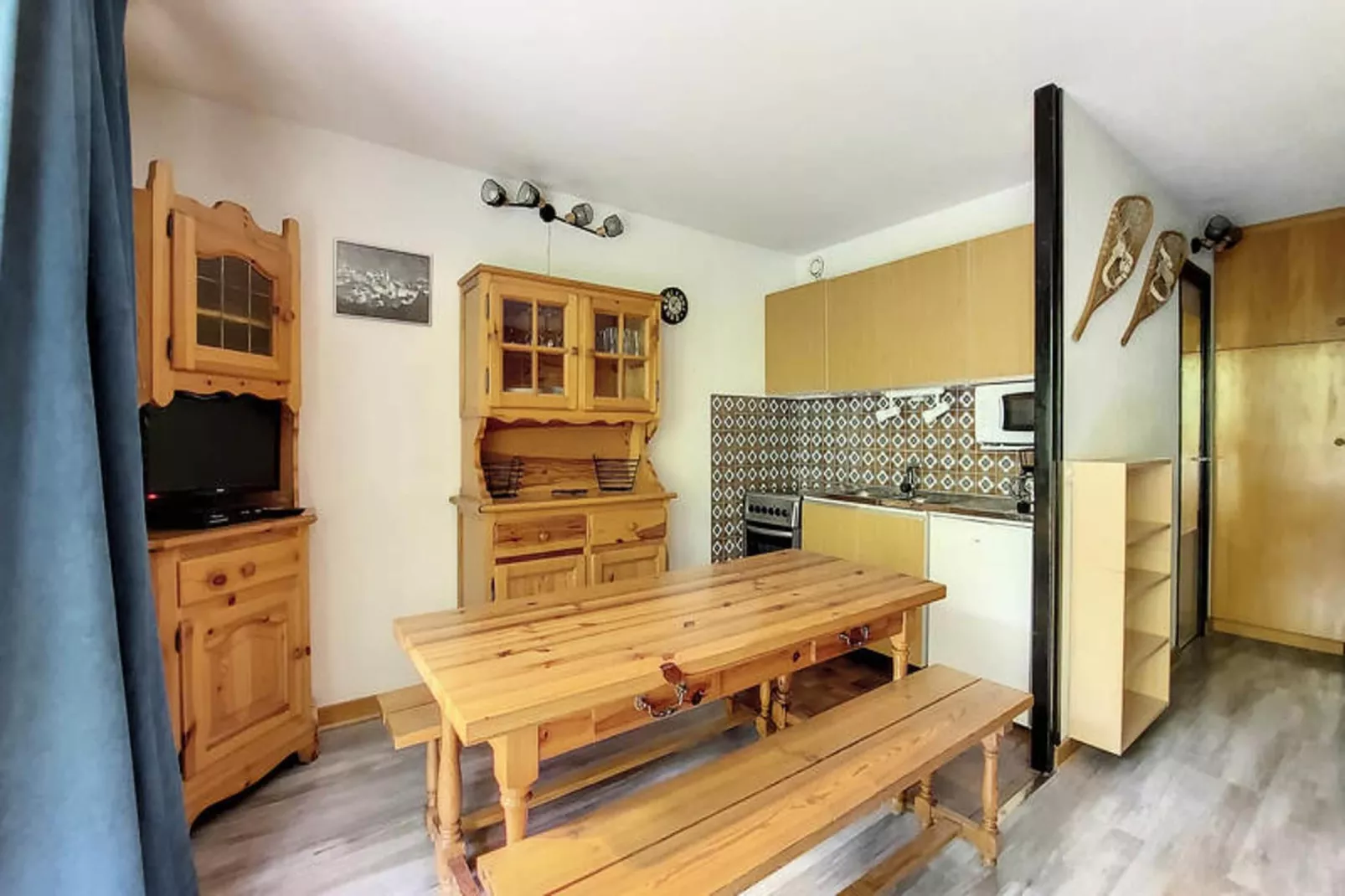 Studio à Saint Jean d'Aulps-Eetkamer