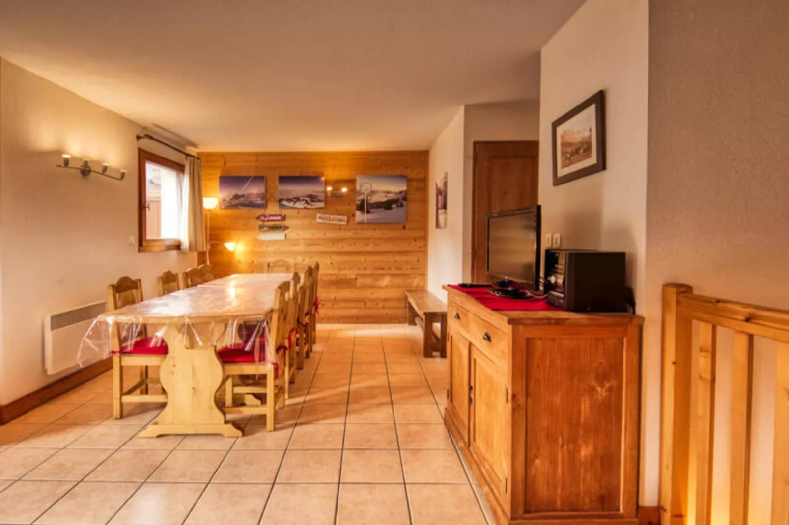 Résidence Jardin Alpin Bat B-Buitenkant zomer