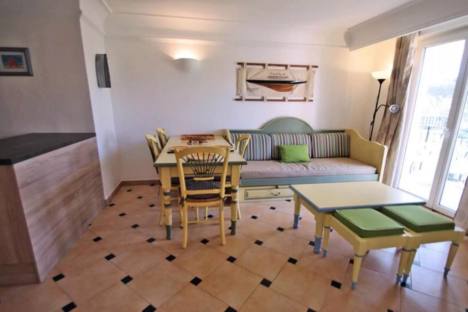 Résidence Port Marine-Eetkamer