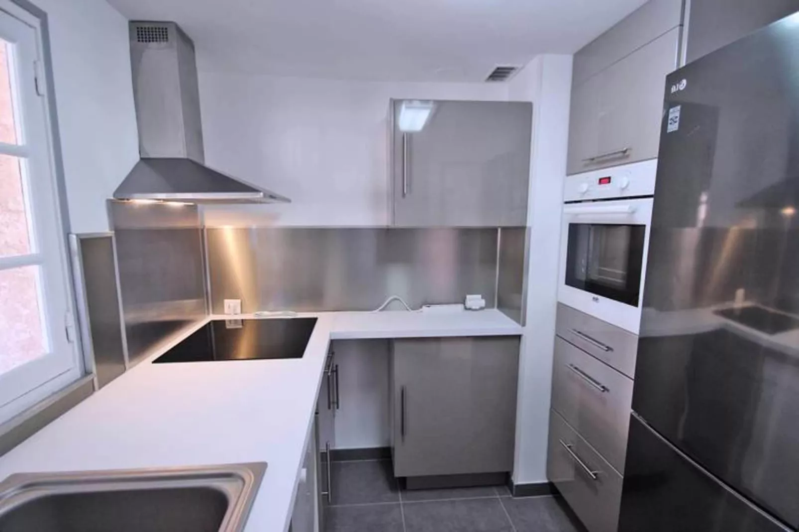 Résidence El Cantarello-Keuken