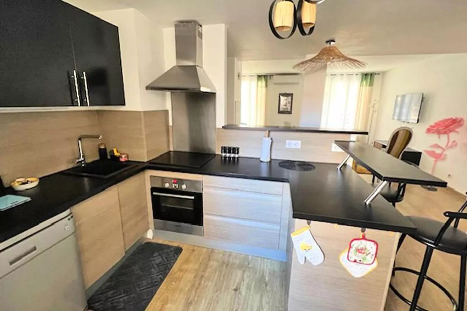 Résidence Suffren-Keuken