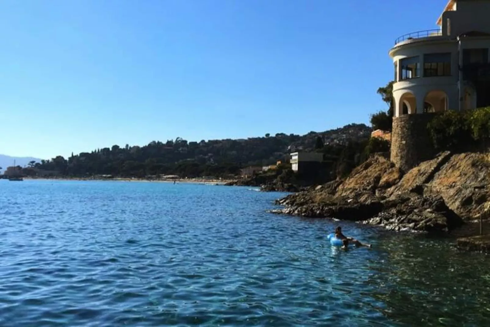 Appartement 9 personnes à 600 mètres de la plage-Image-tags.