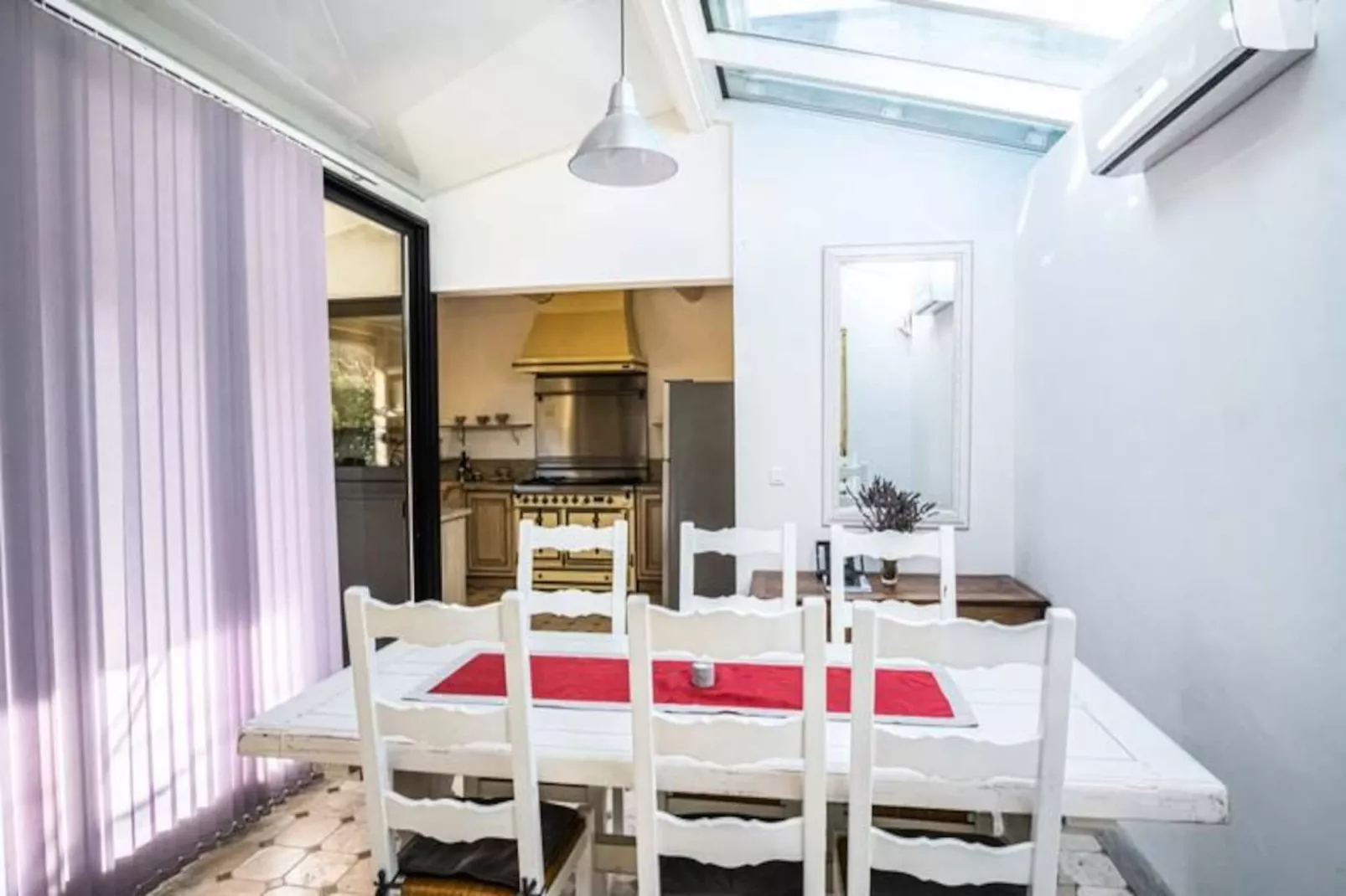 G&icirc;te Tout Confort - Jardin Et Piscine Chauff&eacute;e-Image-tags.