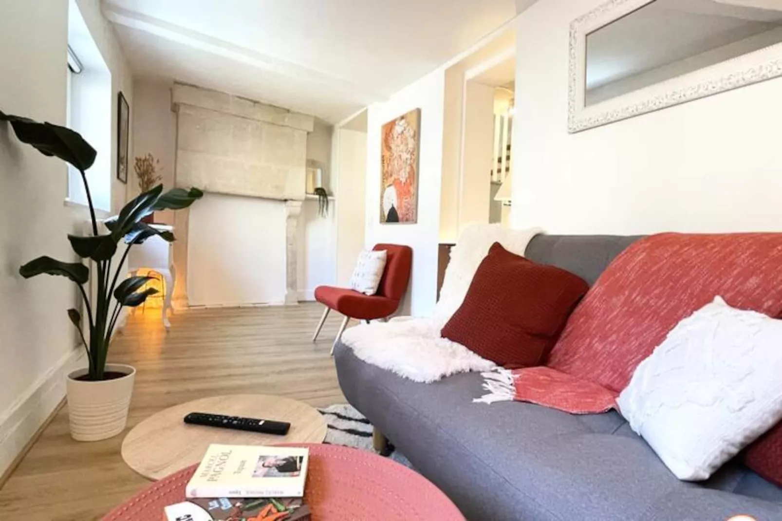 🏺le St-laurent - Magnifique Triplex - Calme-Image-tags.