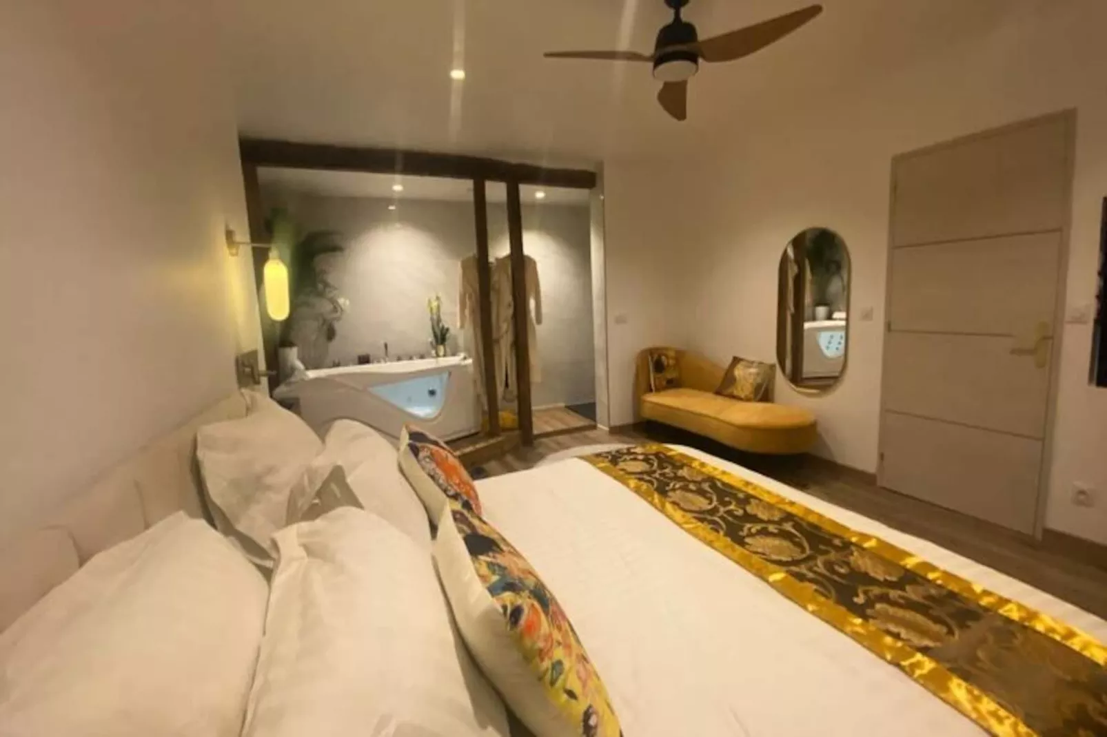 19a - Le Septi&egrave;me Ciel, Cocoon Lover-Image-tags.