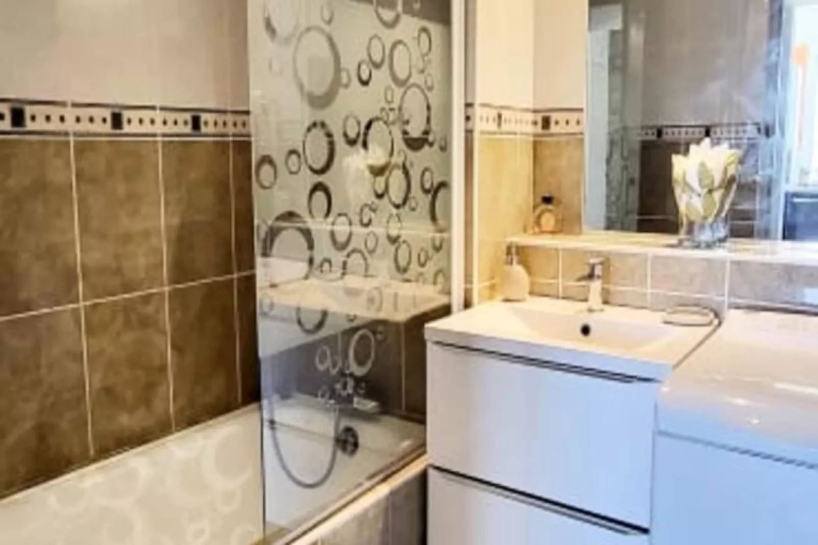 Résidence Terrasses 1 Sur Le Port De Plaisance-Image-tags.