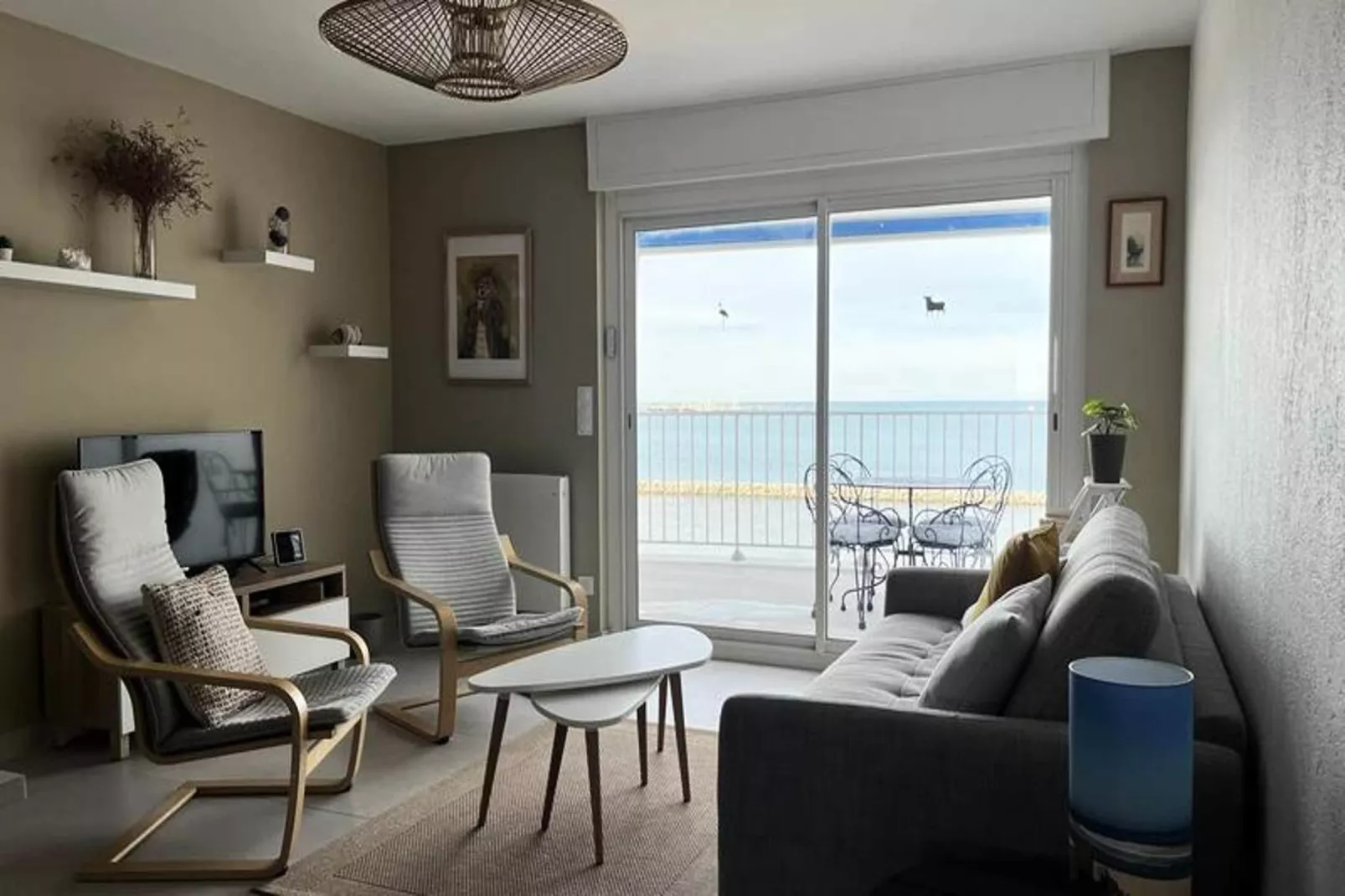 Résidence "mar E Souleu"-Woonkamer