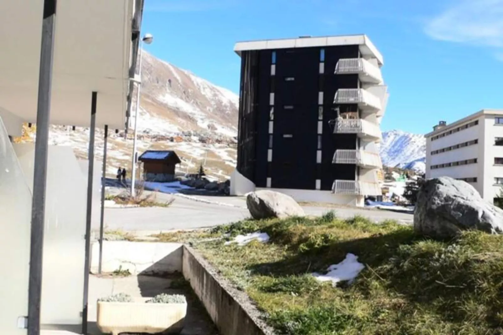 Résidence Samovar-Buitenkant zomer