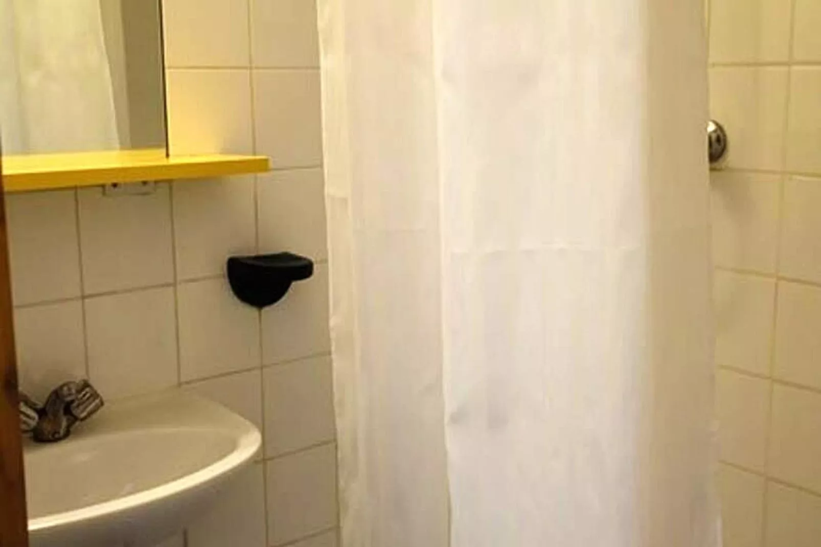 Résidence Ours Blanc P&v-Badkamer