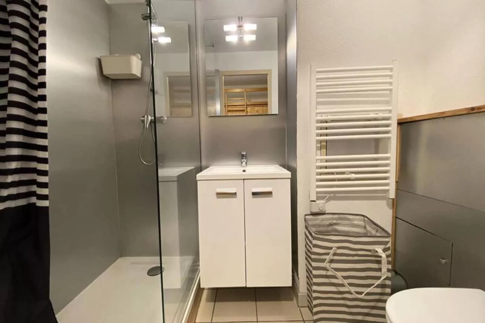 Résidence Grande Chaume-Badkamer