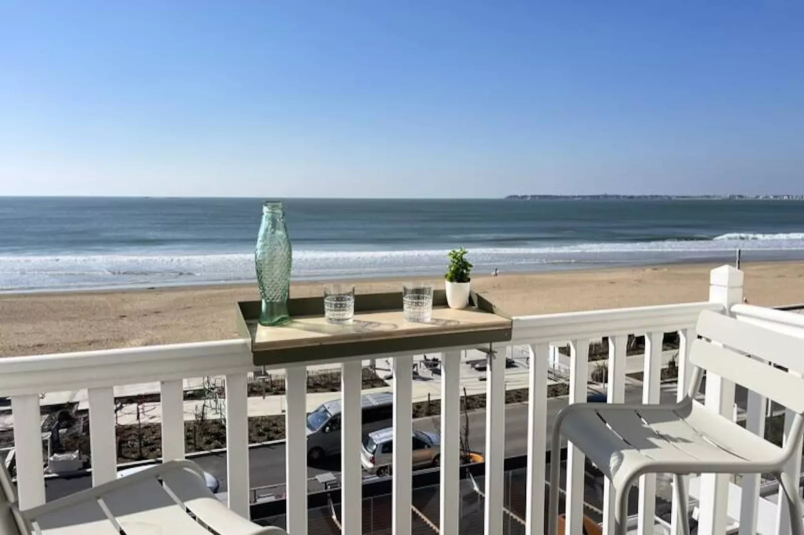 Maison R&eacute;gent & Spa - Un Si Bel Horizon-Image-tags.