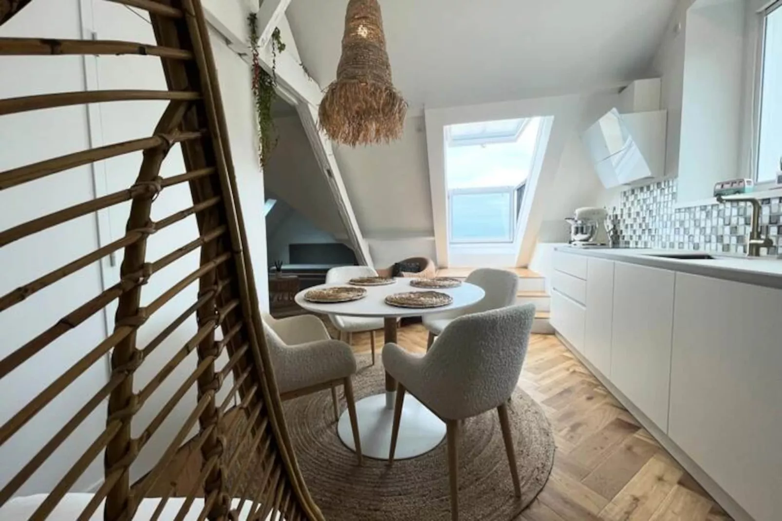 Maison Regent & Spa - Au Dessus Des Vagues-Image-tags.