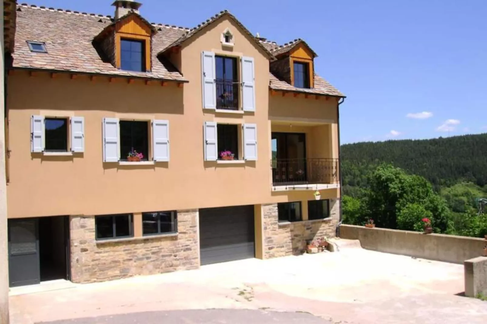 Gîte de France L'hirondelle, 2/4 personnes à oultet 3 épis-Image-tags.