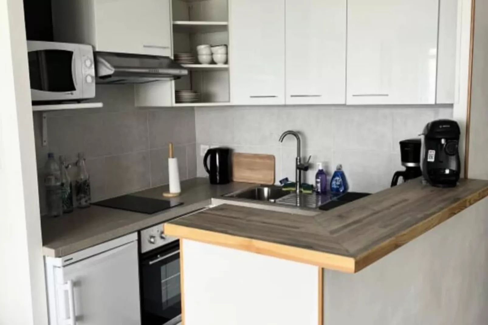 Résidence Vue Sur Les 3 &icirc;les Pr&ecirc;t De La  Thalasso-Woonkamer