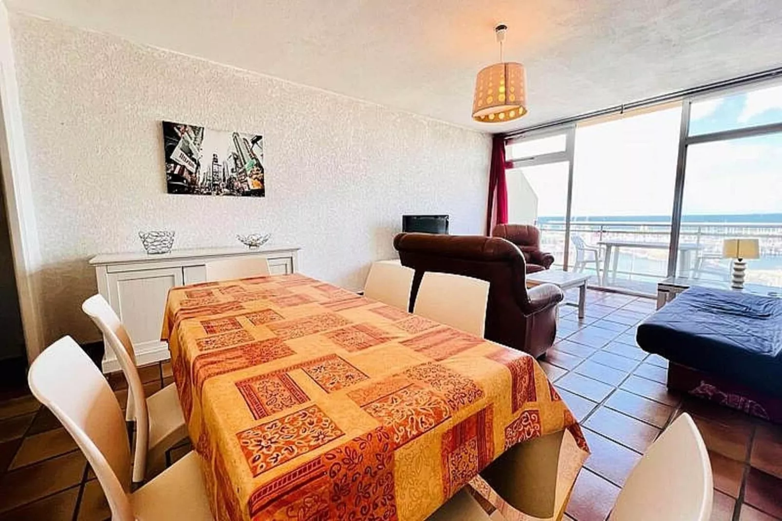 Résidence Le Mane-Eetkamer