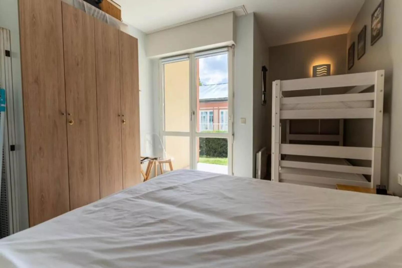 Résidence Appartement Pour 4 Pers Avec Piscine, Tennis Et  Parking 56-Buitenkant zomer