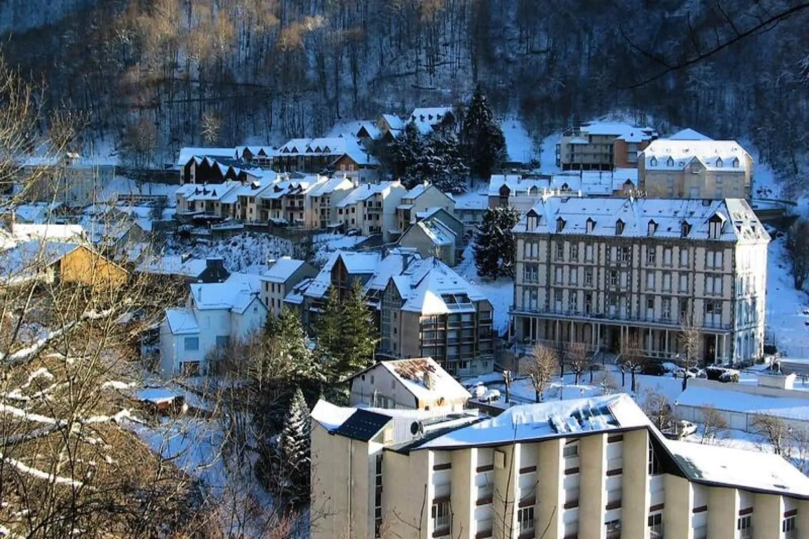 Résidence Artigalas-Buitenkant zomer