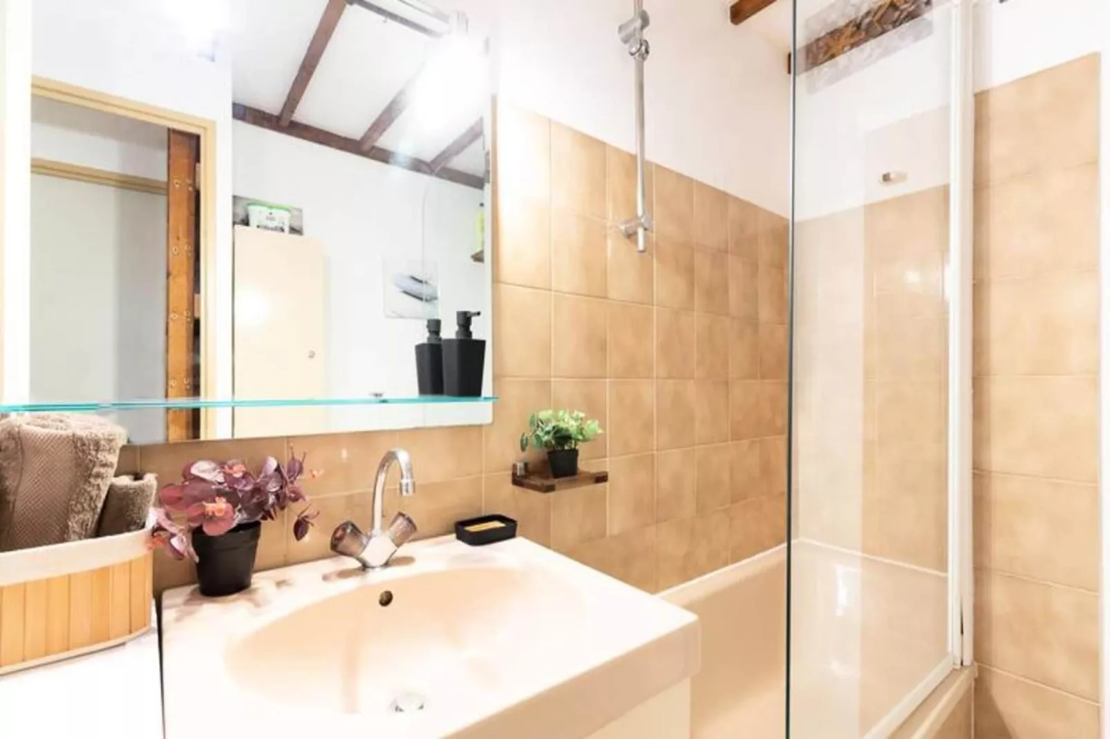 Résidence Aurette: Pic Long-Badkamer