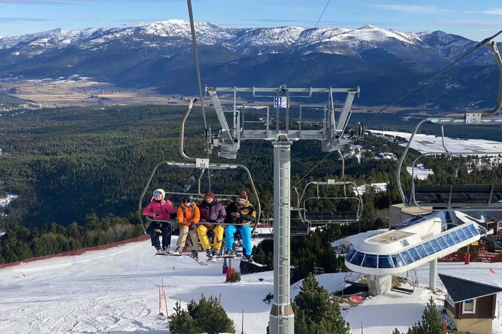 VVF Résidence Les Angles Pyrénées-Buitenkant zomer