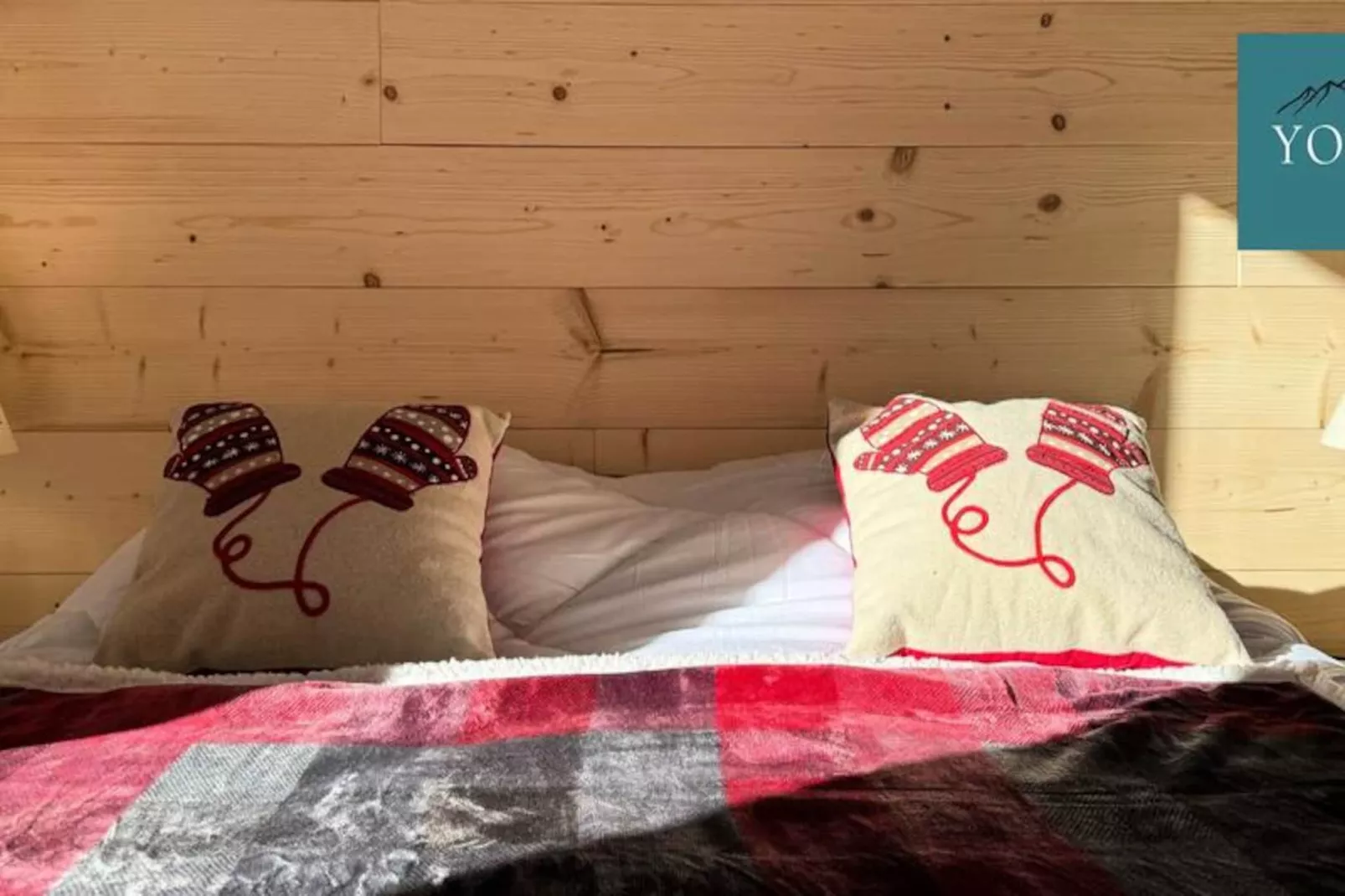 Les Chalets De L'arvan-Image-tags.