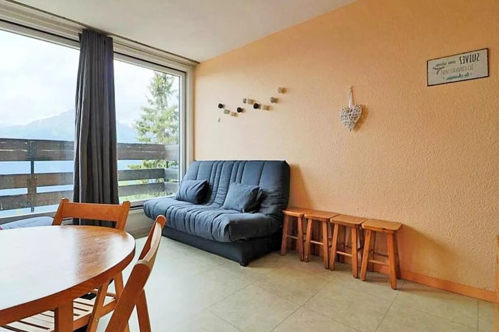 Résidence Louie Blanche-Woonkamer