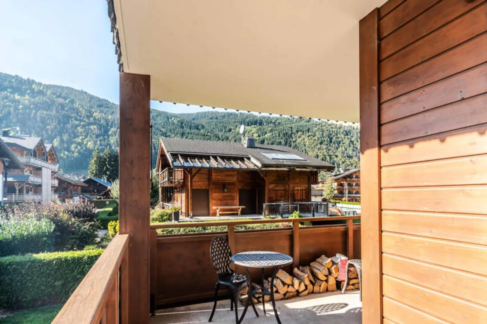 Résidence Les Cordettes-Buitenkant zomer