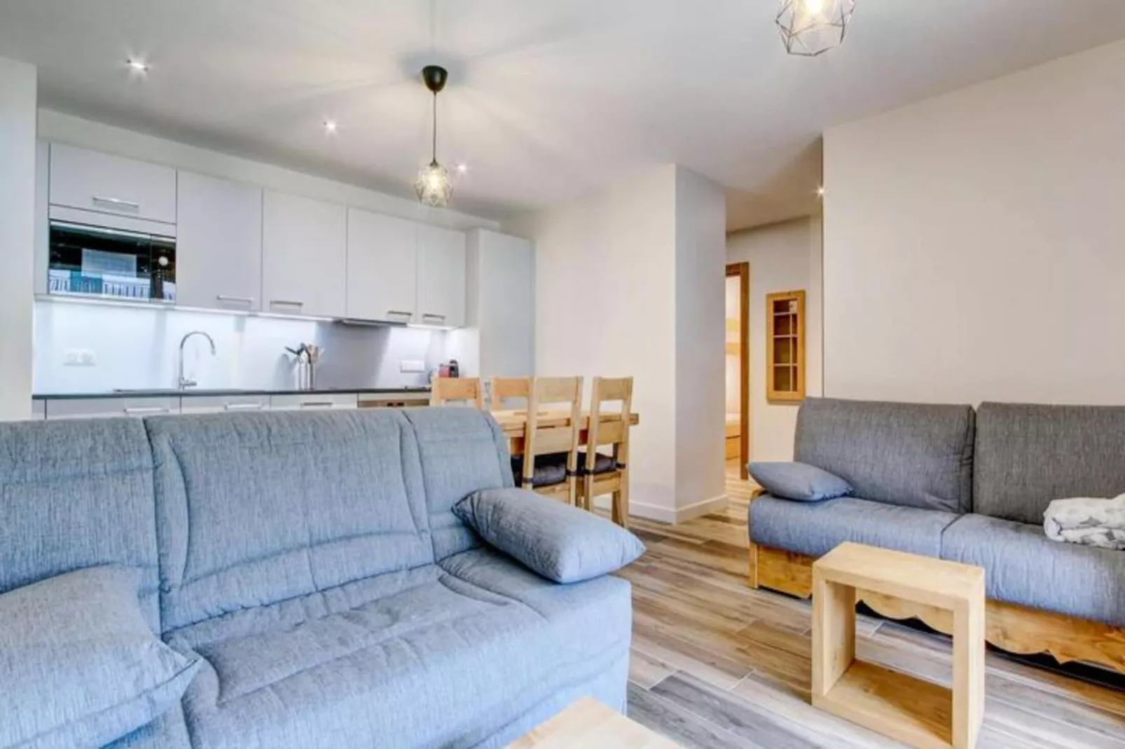 Résidence Le Lapia-Buitenkant zomer