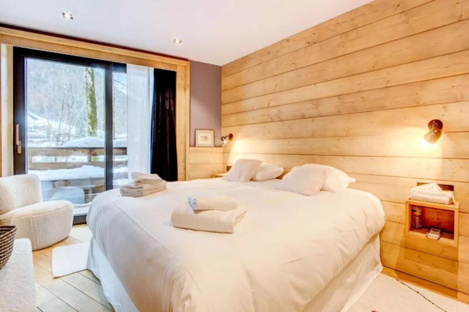 Chalet Nosefosa-morzine-Image-tags.
