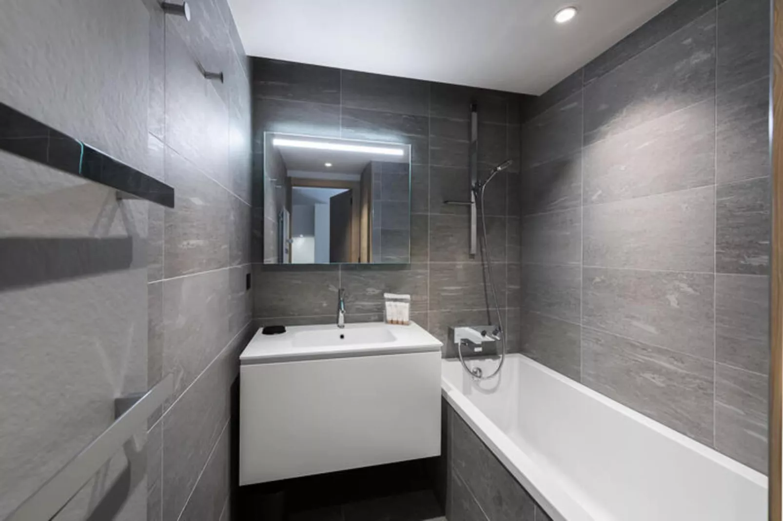 Résidence Stallion A-Badkamer