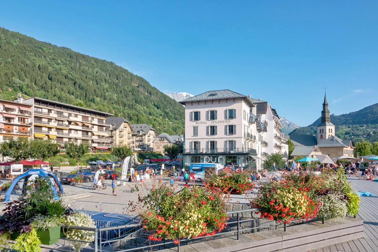 Chalet Pylone-Buitenkant zomer