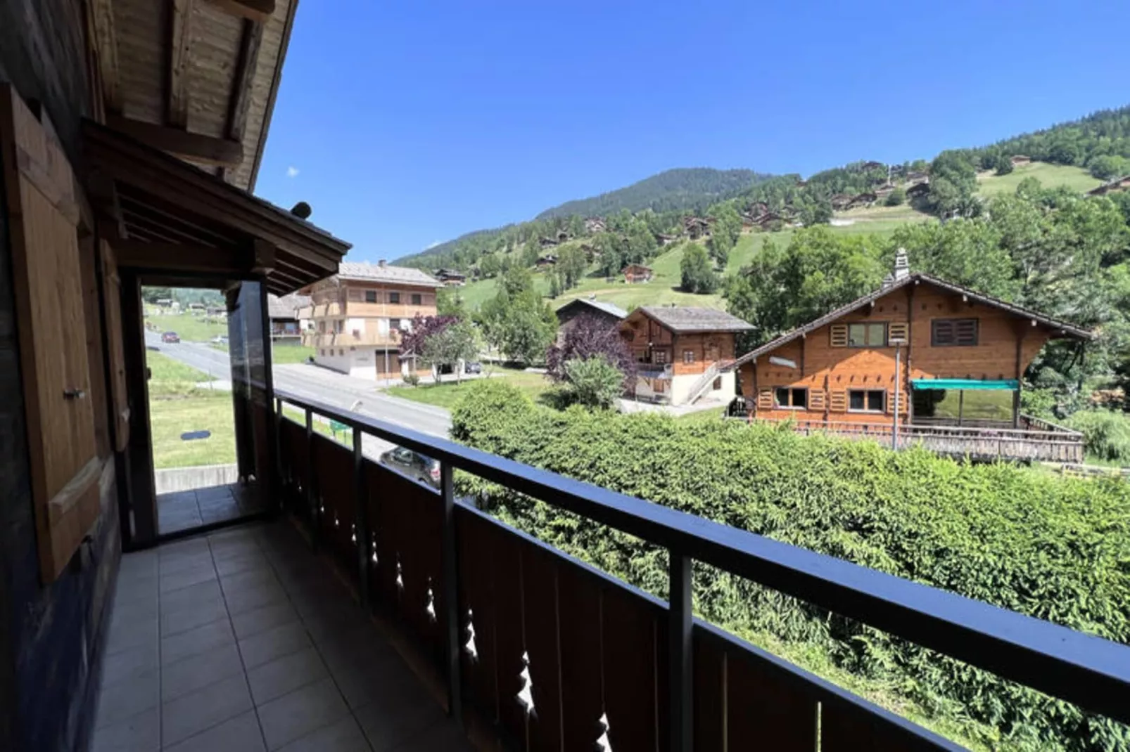 Chalets à La Clusaz-Buitenkant zomer