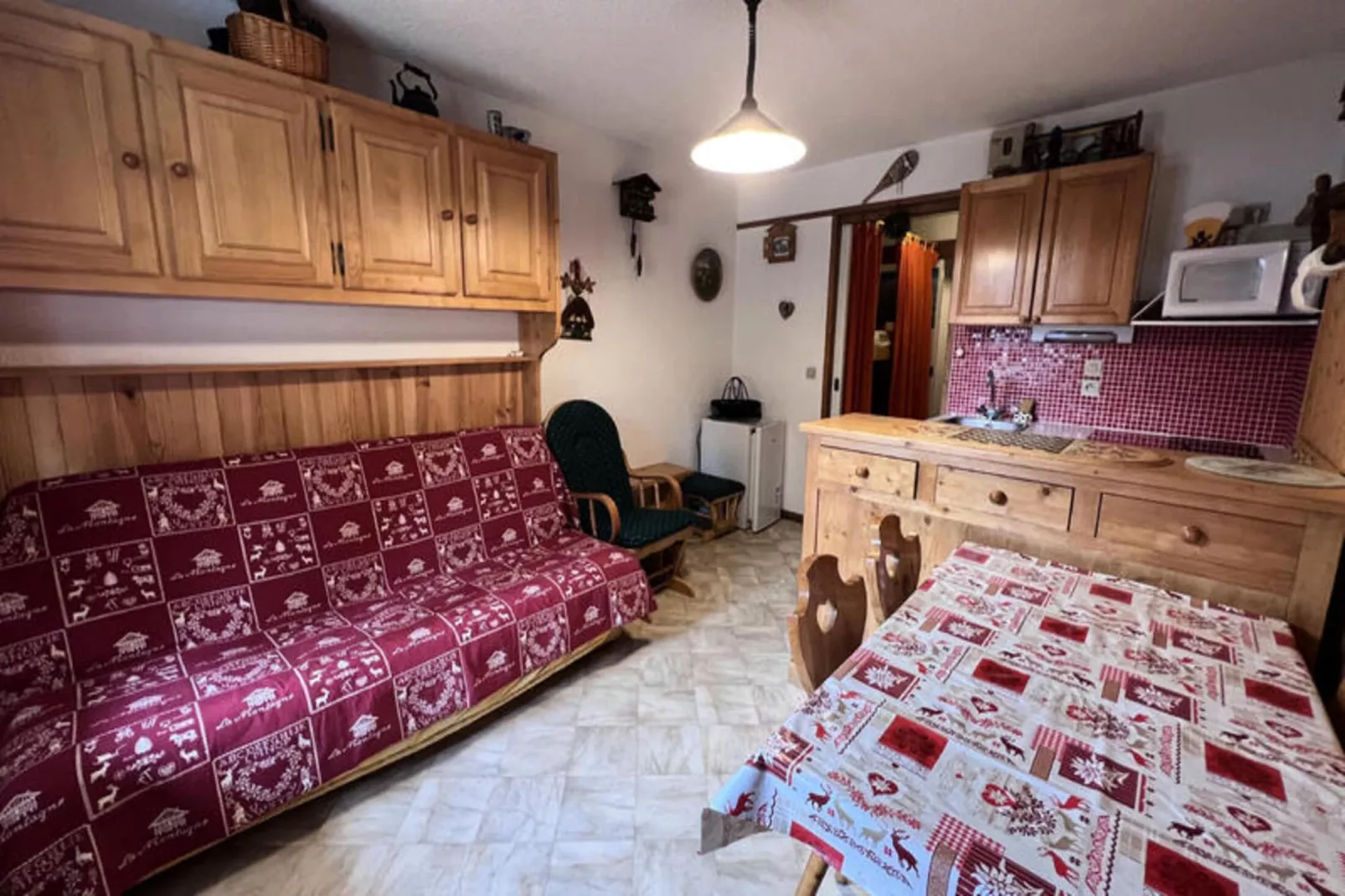 Studio à La Clusaz-Eetkamer